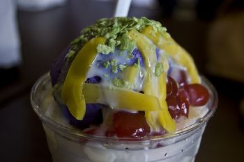 Halo-halo