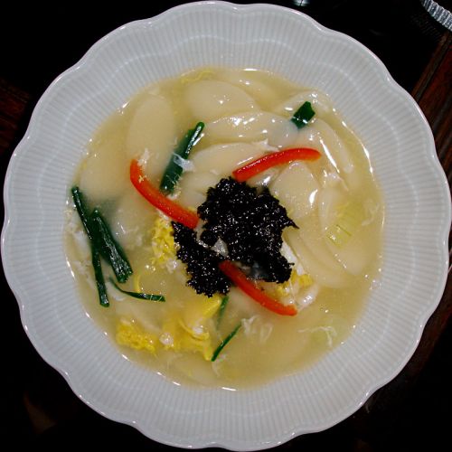 Tteokguk